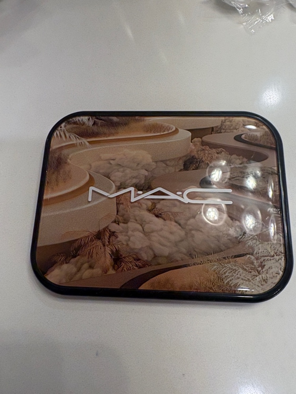 MAC Connect In Colour Eyeshadow Palette - Nude & Brown Shades